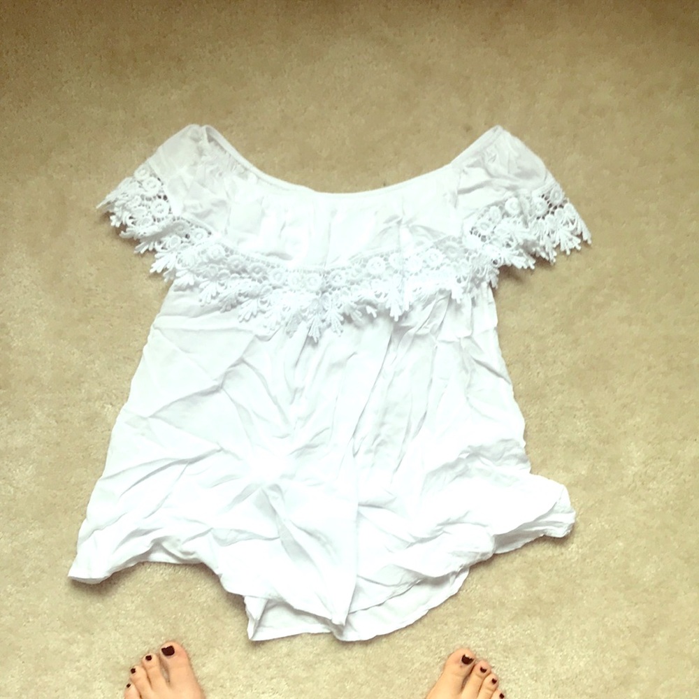 Wide neck top